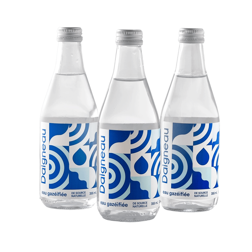 Eau de source gazéifiée